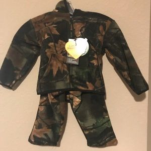 Camo set! Brand new!
